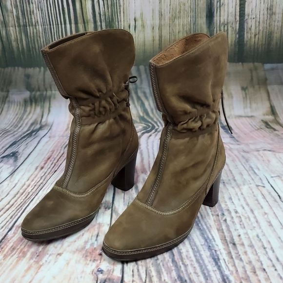 Clarks Artisan 73567 Tralee Brown Leather Ruched Corset Tie Boots Size 7.5 - Picture 1 of 12